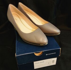 Cole Haan Grand Ambition Wedge / Women's Sz 9 / Grey leather